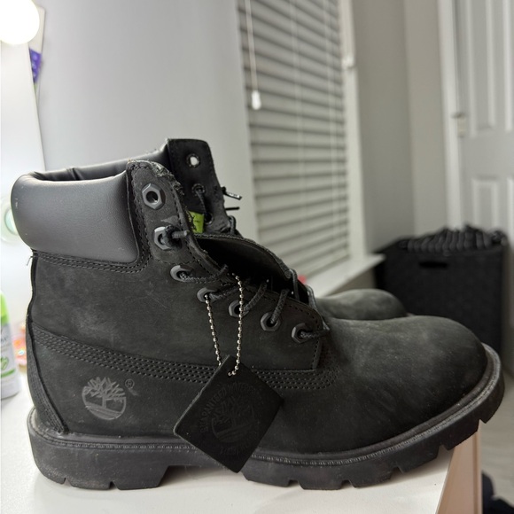 Timberland Black and Gold Men's Boots - Picture 1 of 7